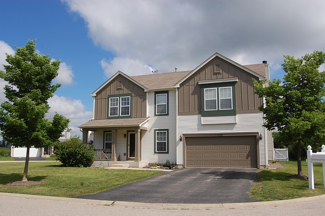 1154 Goldfinch Ln