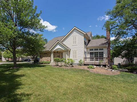 601 W Rand Rd #409