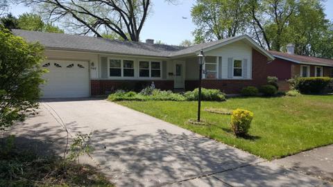 1204 Hemlock Dr