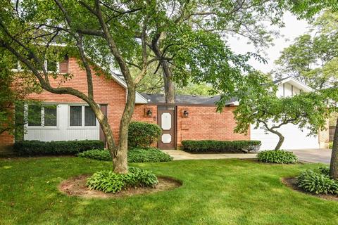 563 W Parkside Dr
