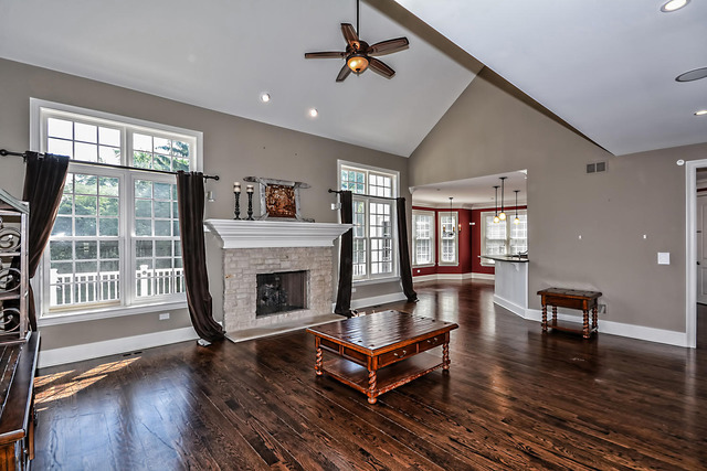 115 N Kainer Ct