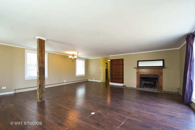 235 W Lincoln Ave