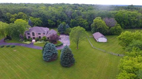 5250 Mardjetko Dr