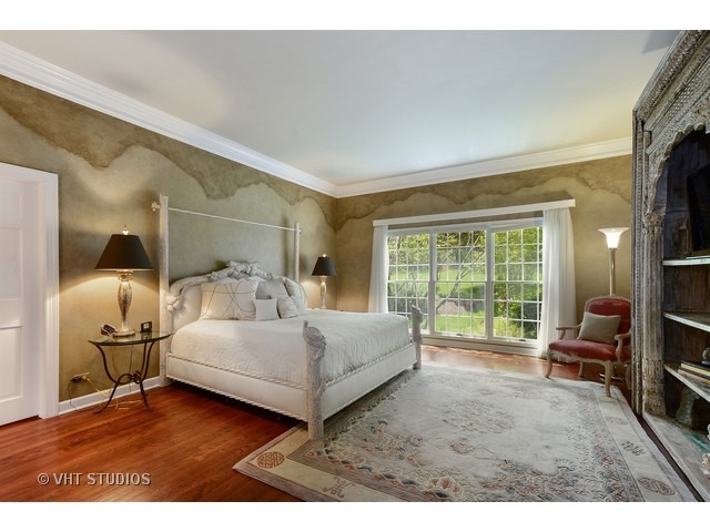 For Sale: 130 Haverton Way Barrington, IL 60010