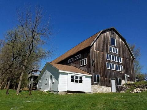 4602 Buhl Rd