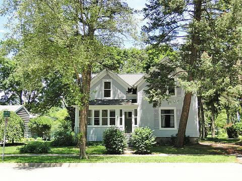 554 W Terra Cotta Ave
