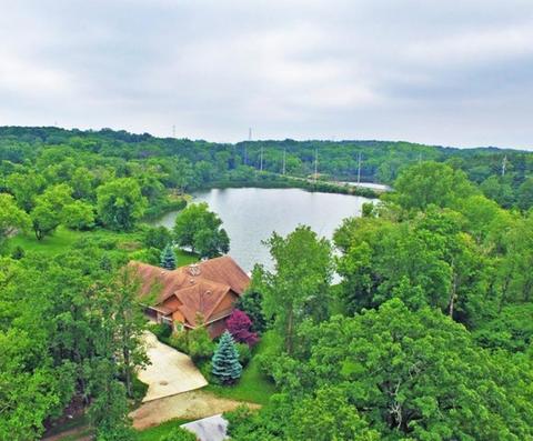 629 Edgebrook Dr