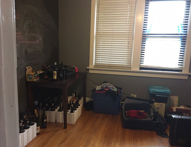 For Sale: 1014 Woodlawn Ave Des Plaines, IL 60016