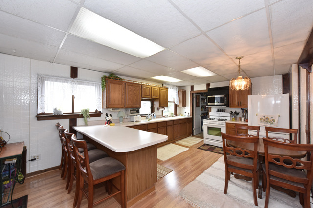 28792 W Manitoba Trl