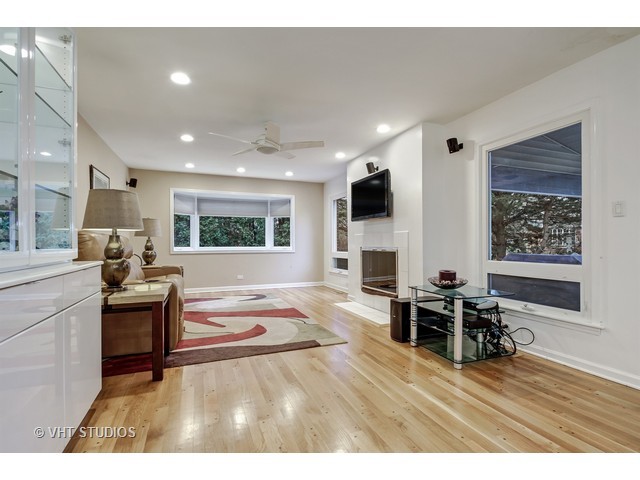 2333 Sussex Ln