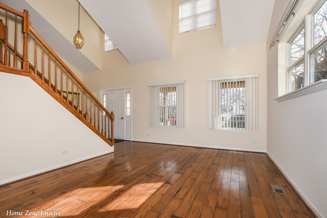 197 W Centennial Dr