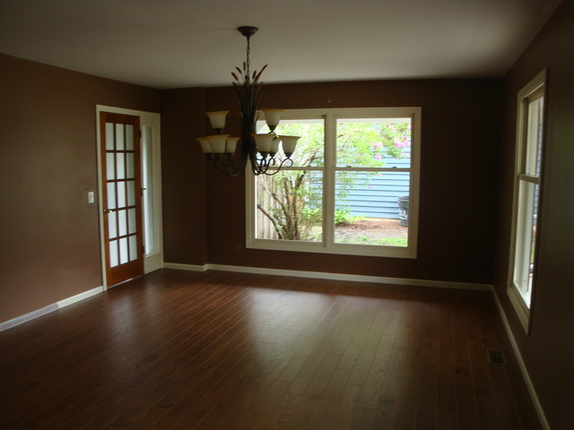 For Sale: 7 Lighthouse Ln Grayslake, IL 60030