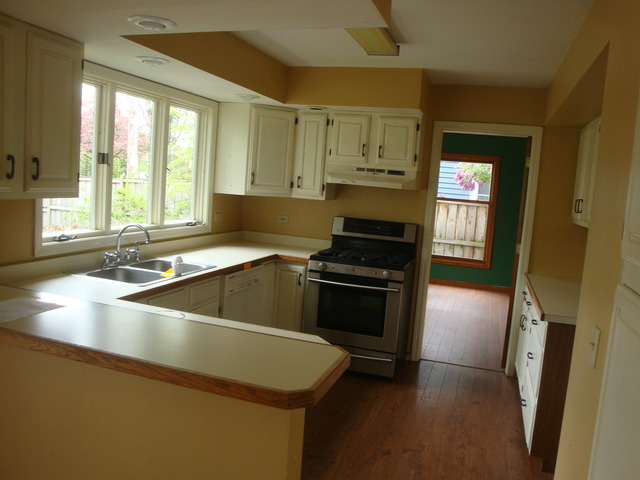 For Sale: 7 Lighthouse Ln Grayslake, IL 60030