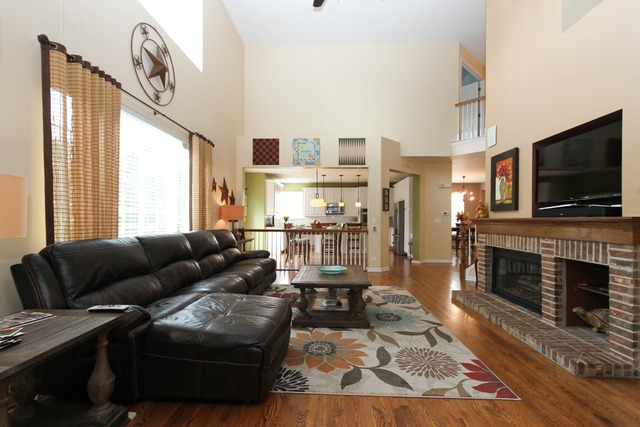 400 Pinehurst Ct