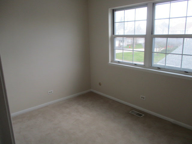 102 Bristol Ct