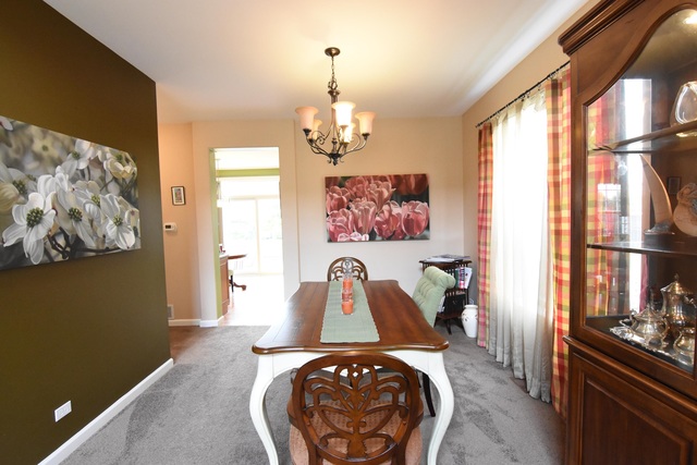 1058 Village Ln