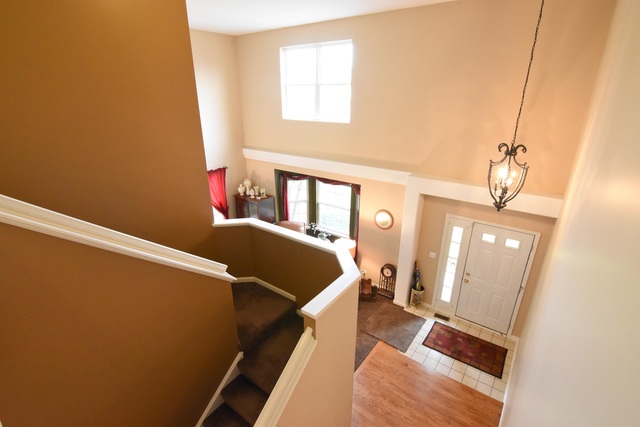 1058 Village Ln