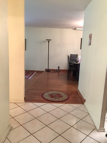 For Sale: 1240 Park Ave #306 Highland Park, IL 60035