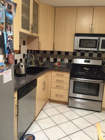 For Sale: 1240 Park Ave #306 Highland Park, IL 60035