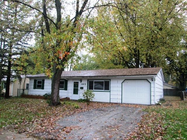 209 Hickory Ter