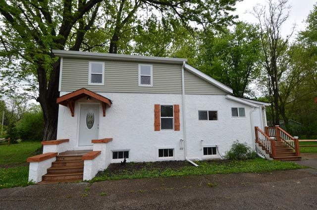 209 Hickory Ter