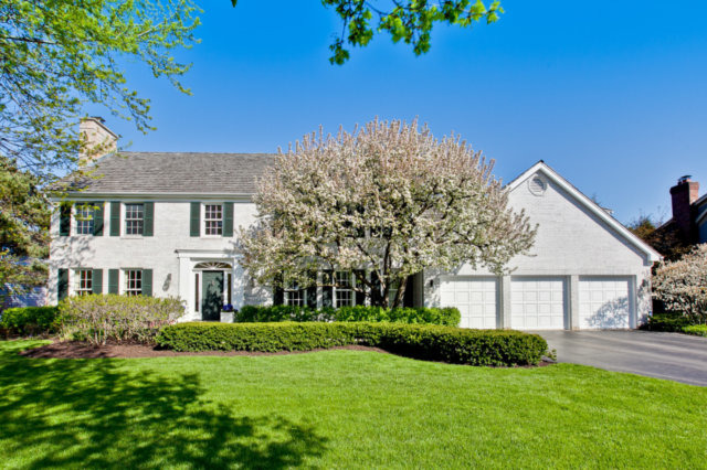 For Sale: 250 S Basswood Rd Lake Forest, IL 60045