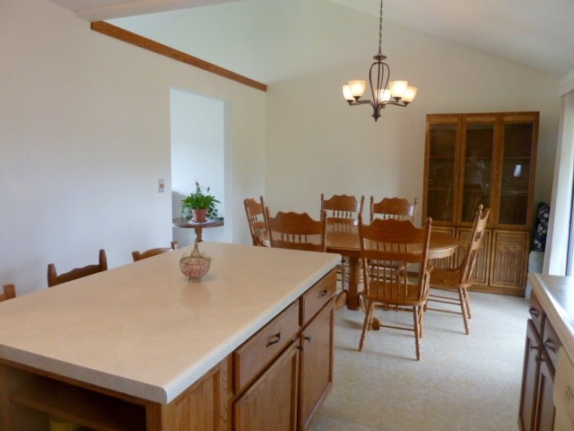 For Sale: 2233 High Point Dr Lake Villa, IL 60046
