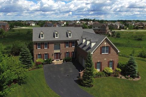 15 Twin Eagles Ct