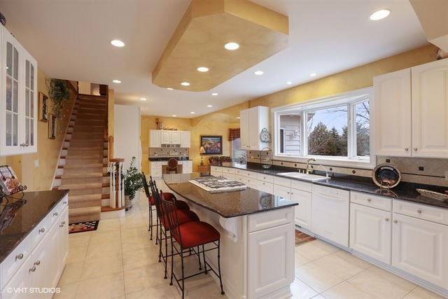 290 Joshua Dr