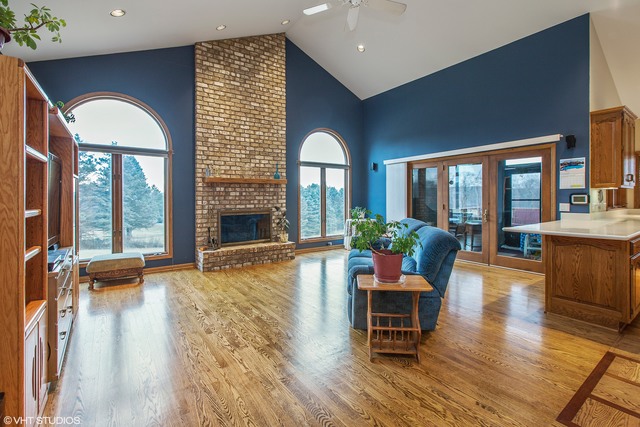 6116 Ojibwa Ln