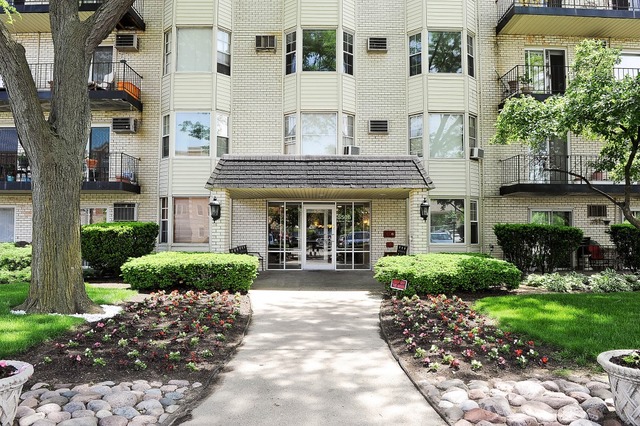 For Sold: 5506 Lincoln Ave #A523 Morton Grove, IL 60053