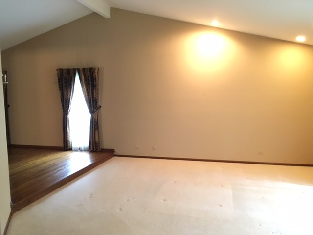 For Sale: 7832 Arcadia St Morton Grove, IL 60053