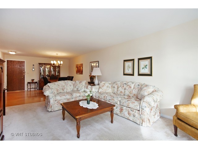 8630 Ferris Ave #401