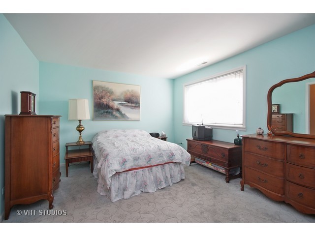 8630 Ferris Ave #401