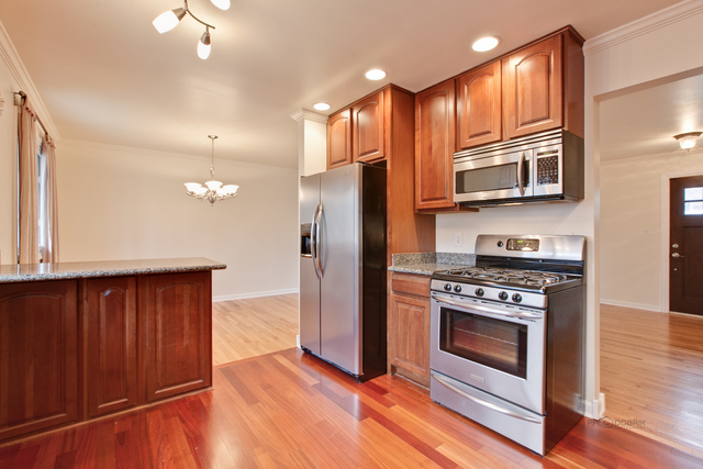362 Country Club Dr