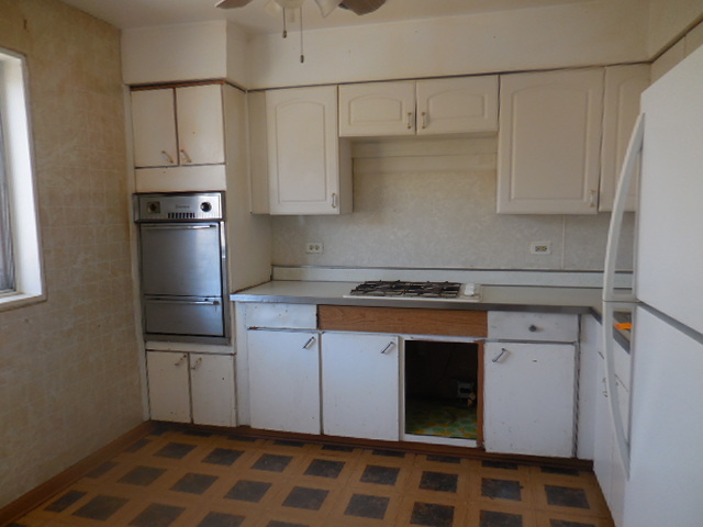 1400 N Elmhurst Rd #406