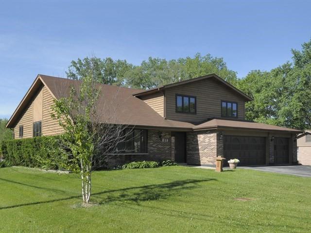 1400 N Lama Ln