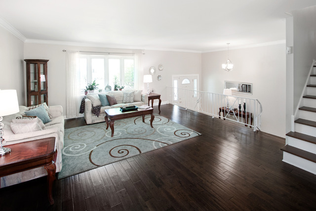 For Sale: 1805 E Basswood Ln Mount Prospect, IL 60056