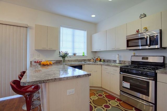 209 Goodwin Pl