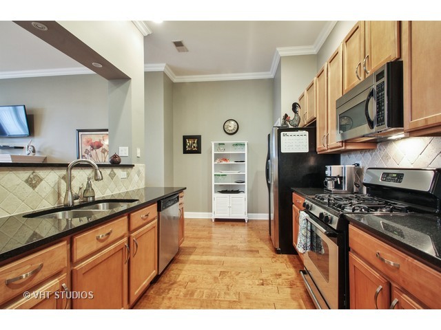 3017 Lexington Ln #11L41
