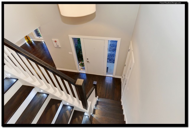For Sale: 101 Poplar Ct Northbrook, IL 60062
