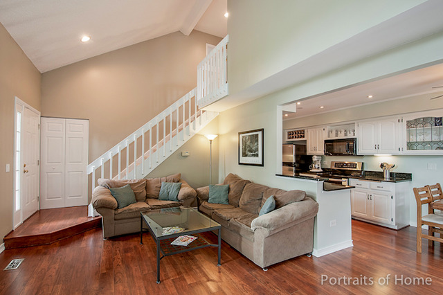 For Sale: 1229 N Knollwood Dr Palatine, IL 60067