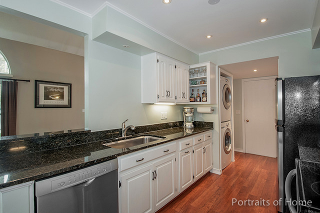 For Sale: 1229 N Knollwood Dr Palatine, IL 60067