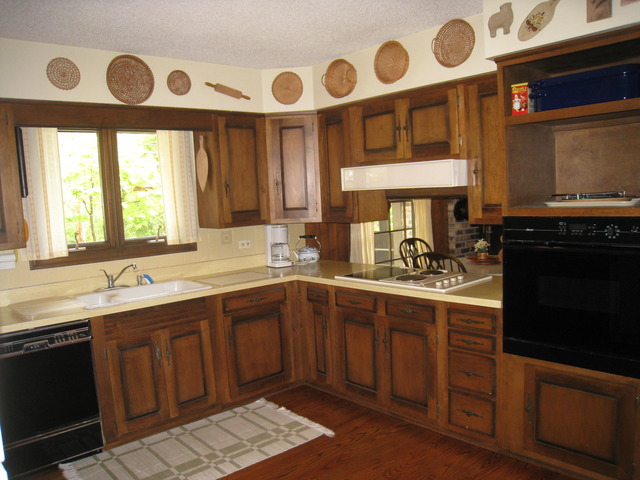 For Sale: 24 Cambridge Ln Lincolnshire, IL 60069