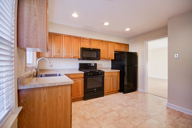 1936 E Cedarwood Cir