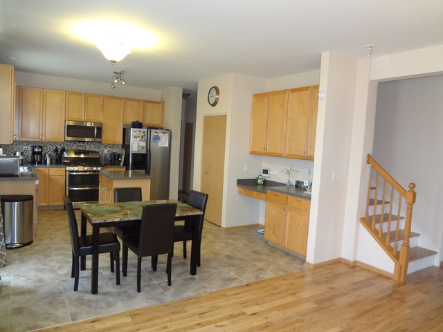 1034 S Arlington Ct