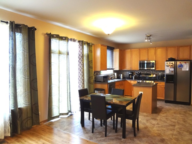 1034 S Arlington Ct
