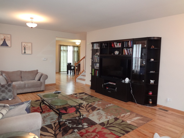1034 S Arlington Ct