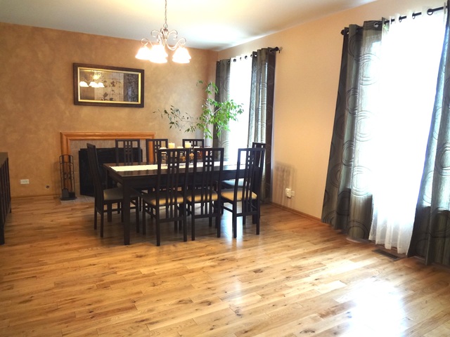 1034 S Arlington Ct