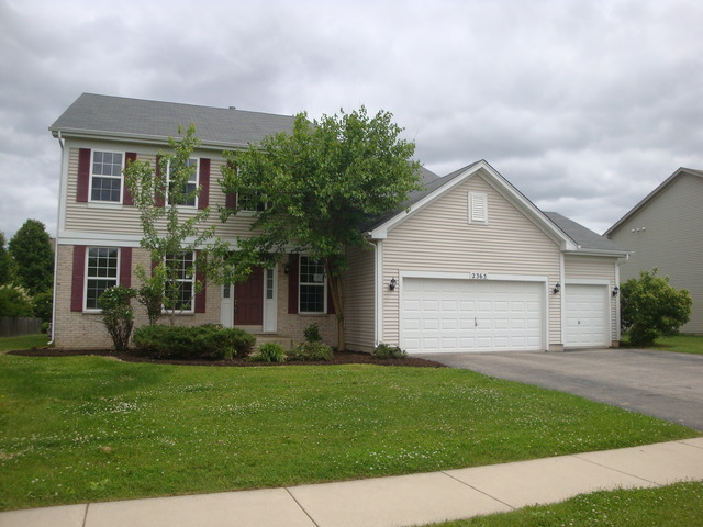 For Sale: 2365 S Arden Ln Round Lake, IL 60073